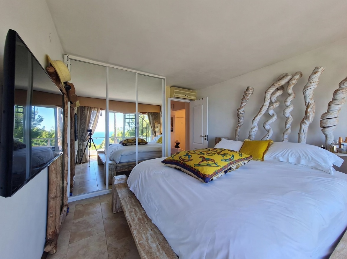 Chalet mit direkter Strandzugang in Ibiza — Schlafzimmer