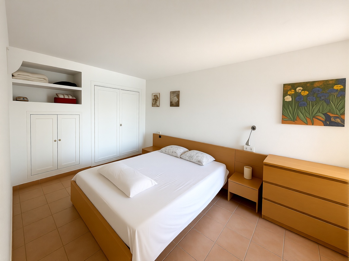 Seafront attic in Santa Eulalia del Río — Bedroom