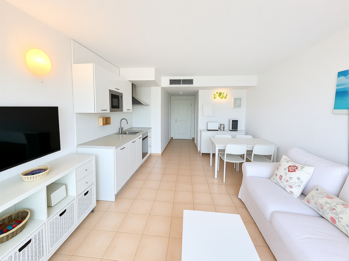 Wohnung in erste Strandlinie in Santa Eulalia del Río — Küche