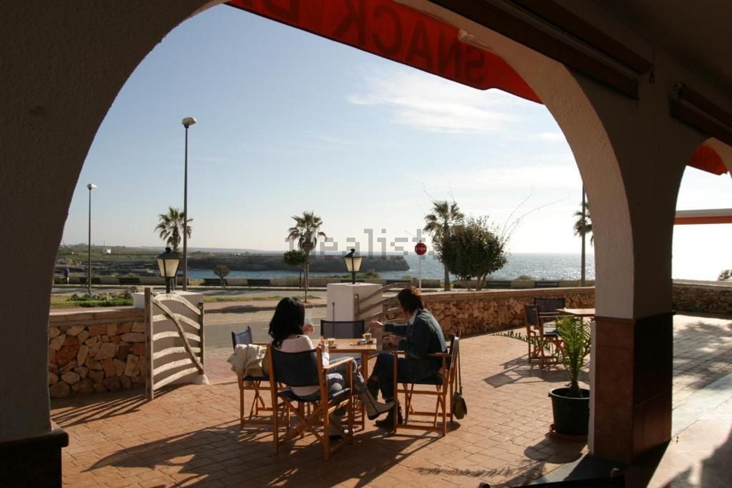 Chalet mit direkter Strandzugang in Ciutadella — Meerterrasse