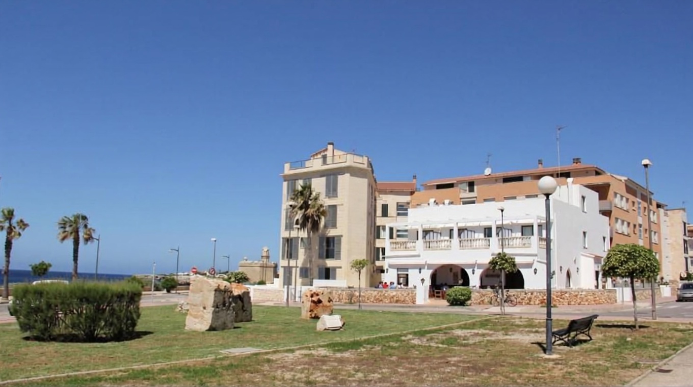 Chalet con acceso directo a playa en Ciutadella — Aérea