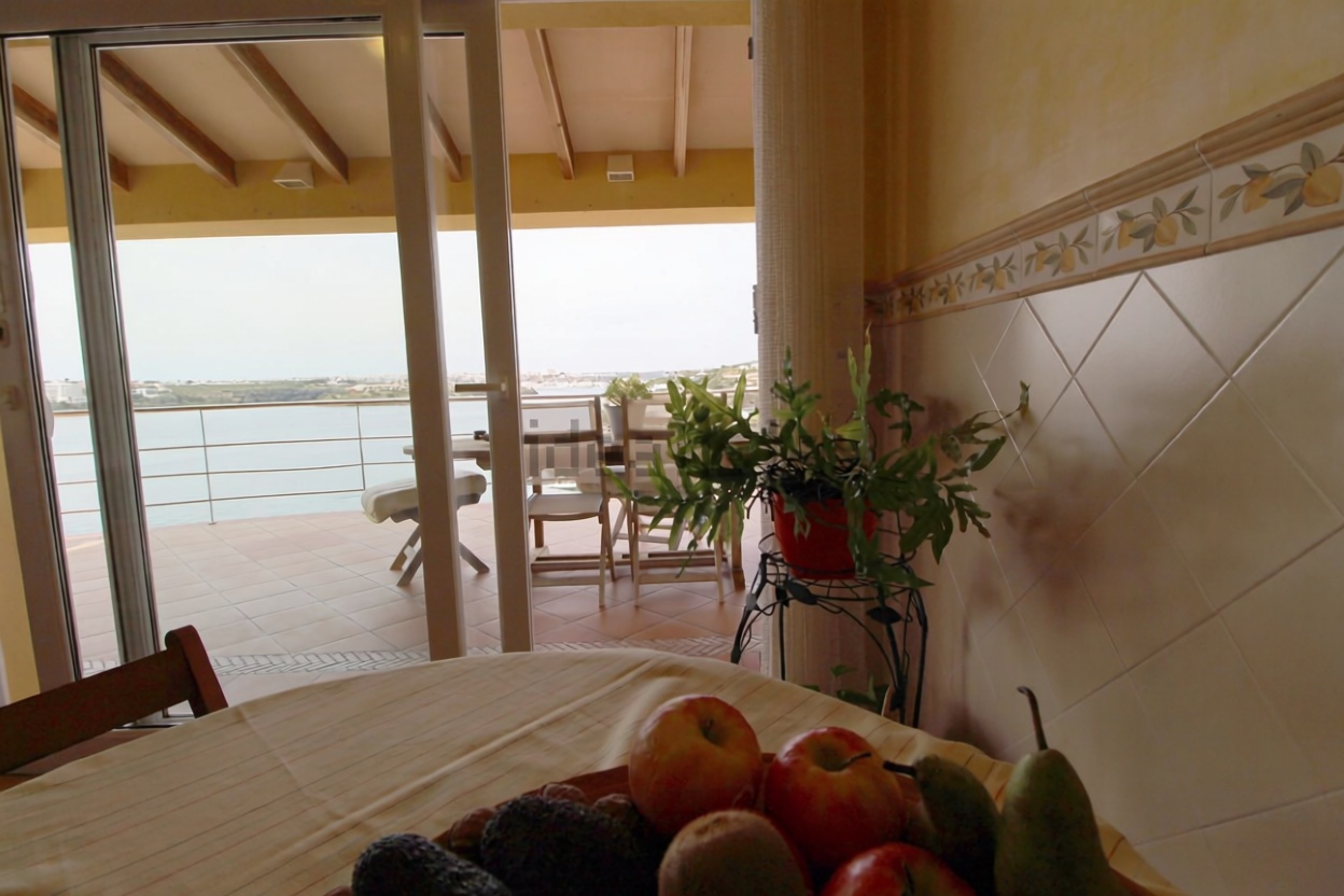 Chalet mit direkter Strandzugang in Maó/Mahón — Schlafzimmer