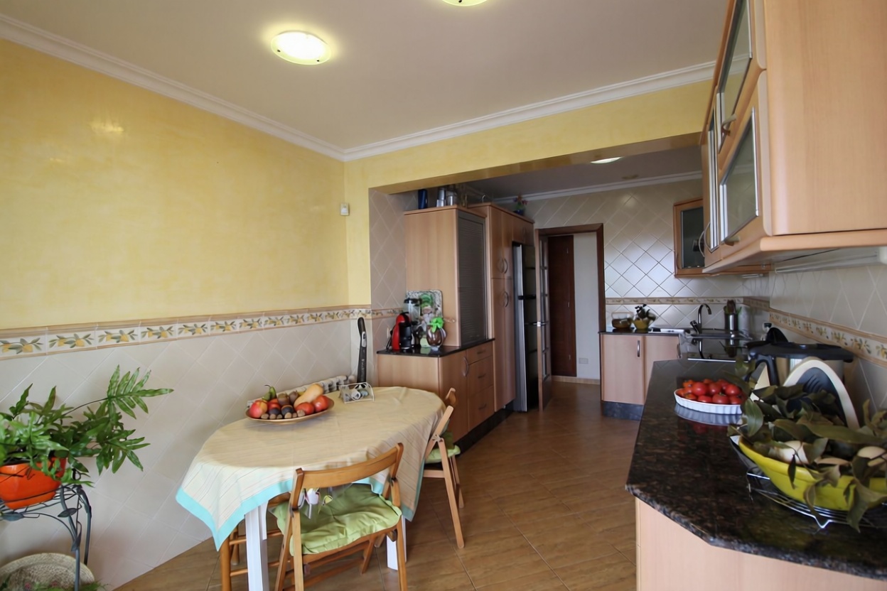 Chalet mit direkter Strandzugang in Maó/Mahón — Küche