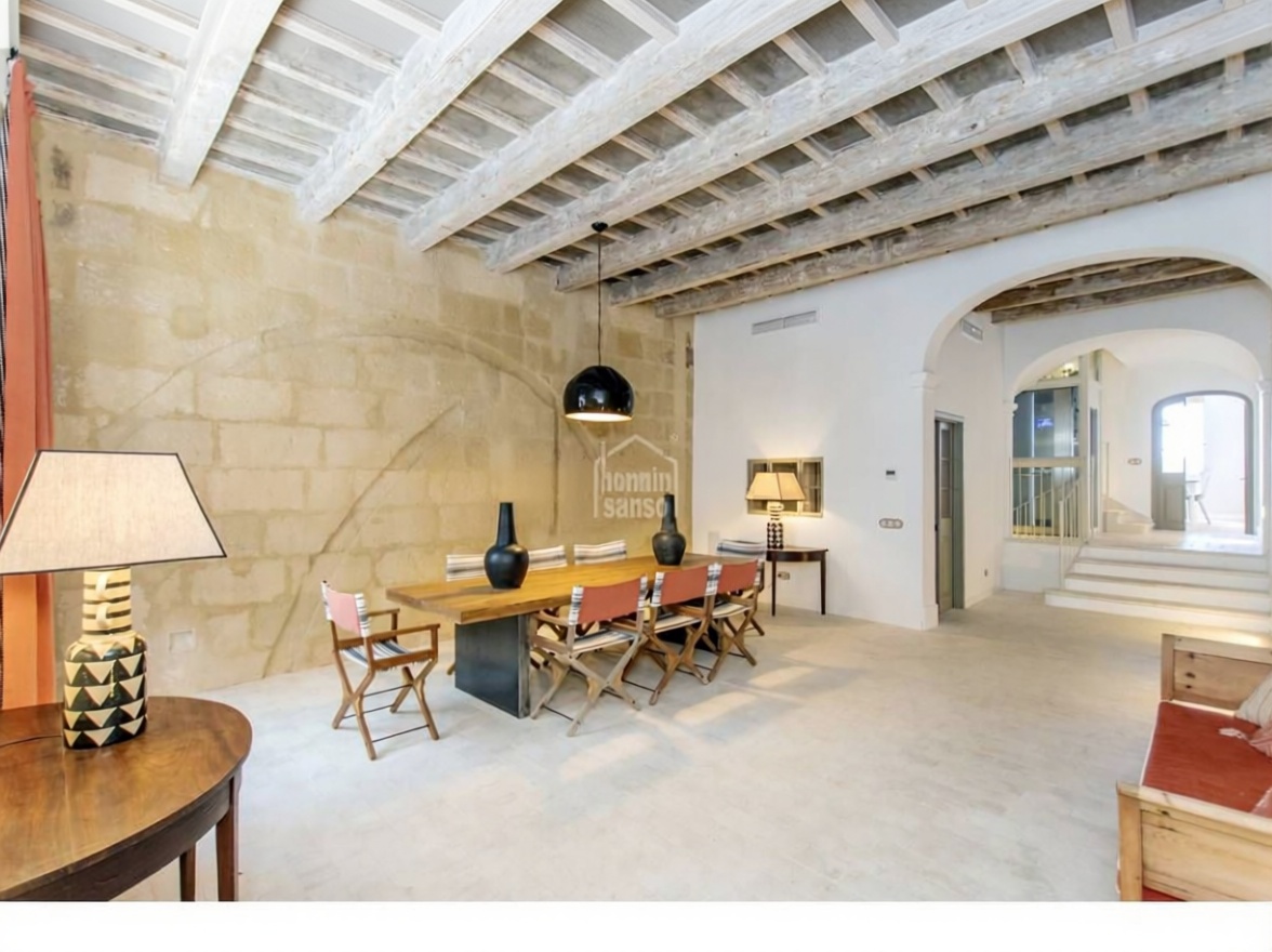 Chalet con acceso directo a playa en Maó — Comedor