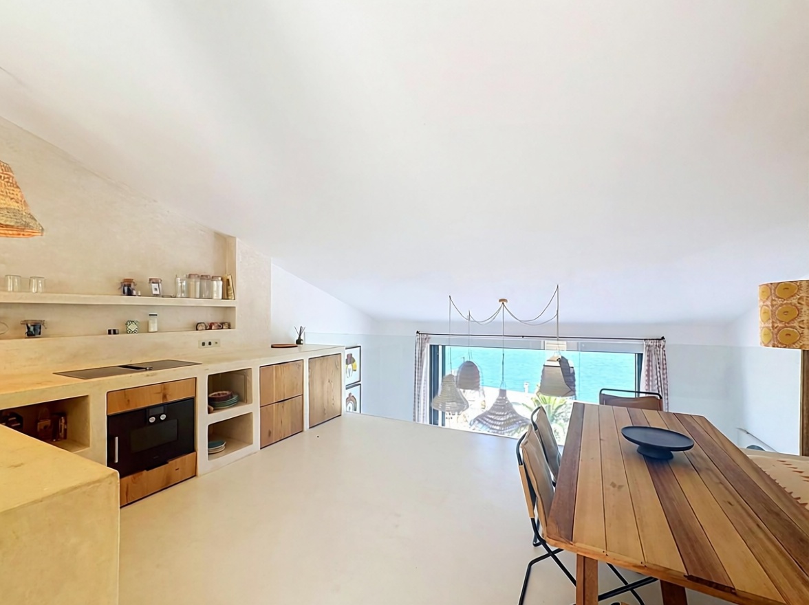 Chalet mit direkter Strandzugang in Maó — Küche