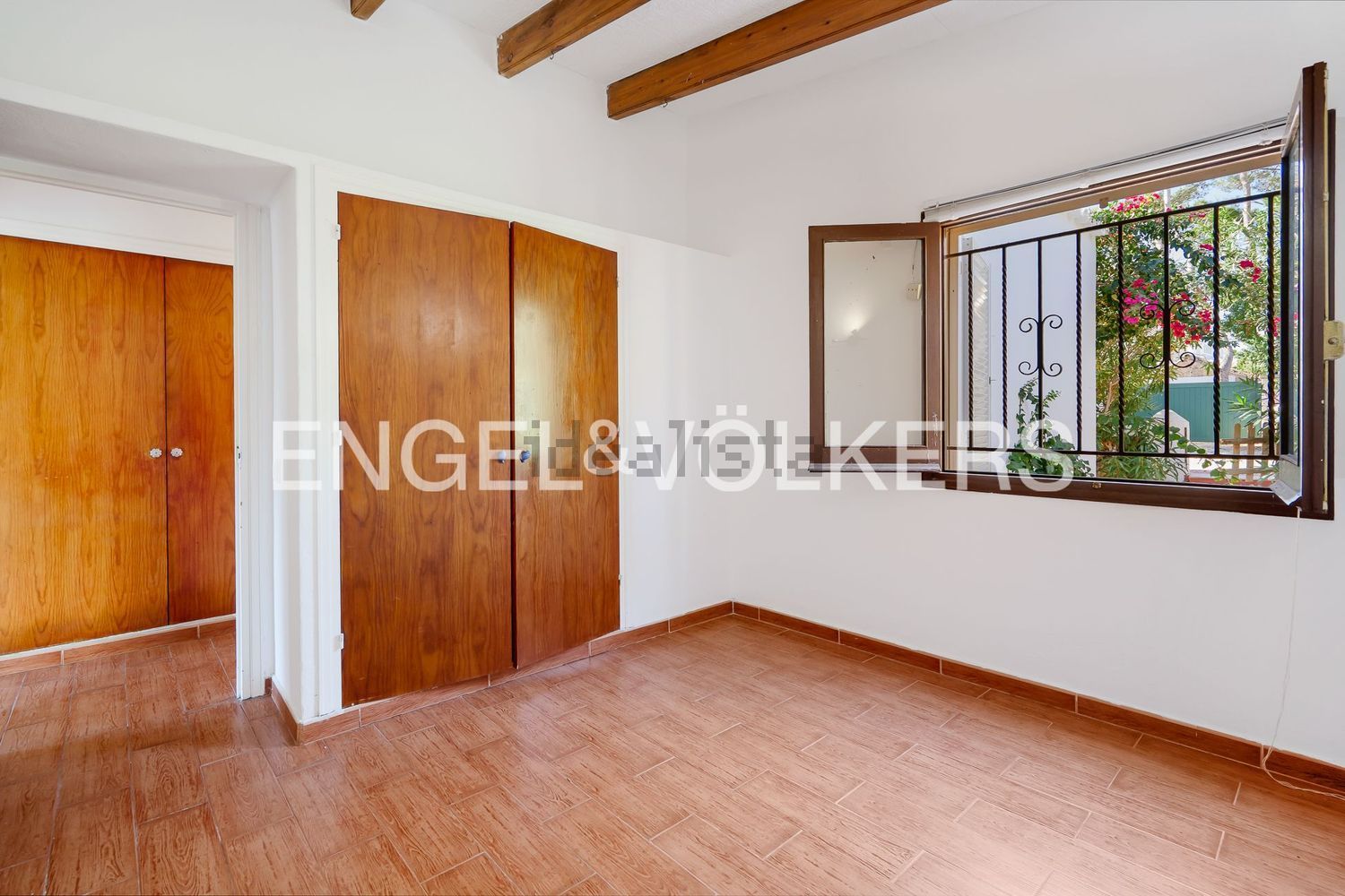 Chalet com acesso direto à praia em Ciutadella — Quarto