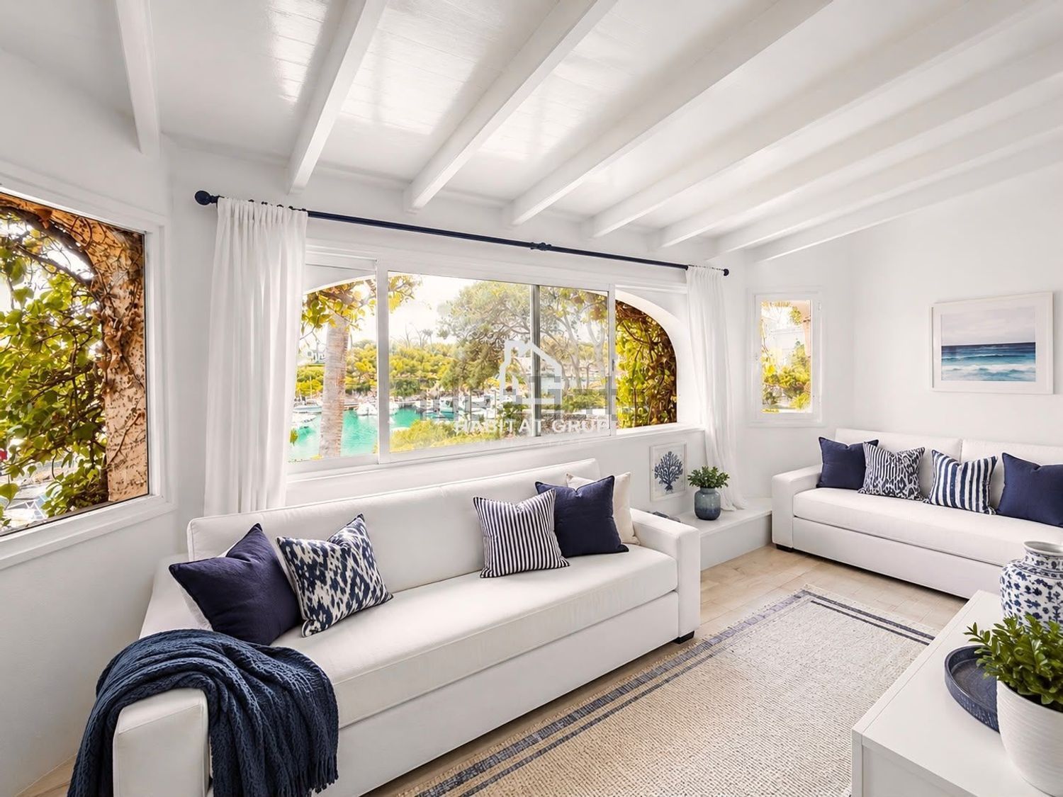 Chalet com acesso direto à praia em Ciutadella — Sala