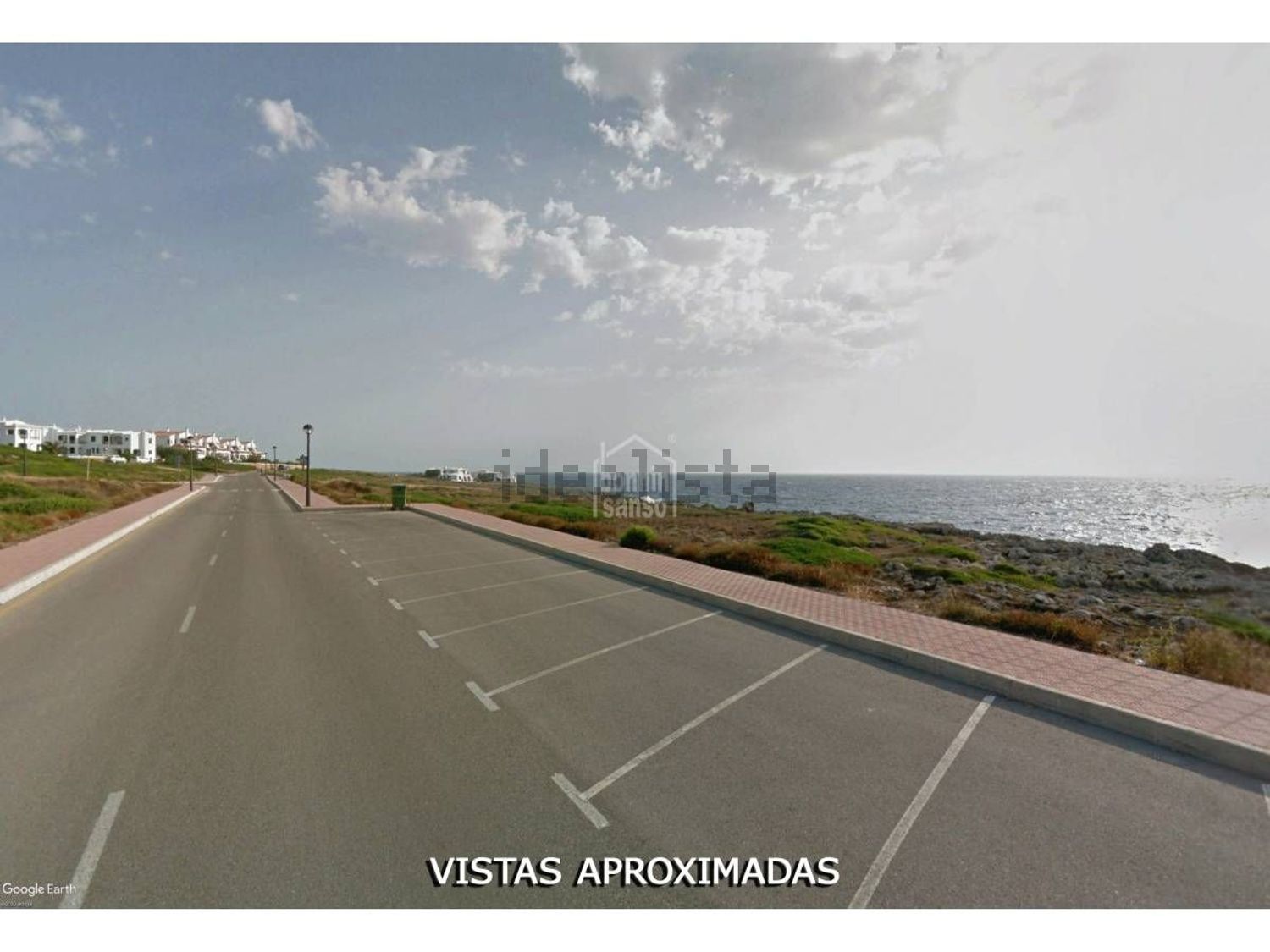 Chalet with direct beach access in Es Mercadal