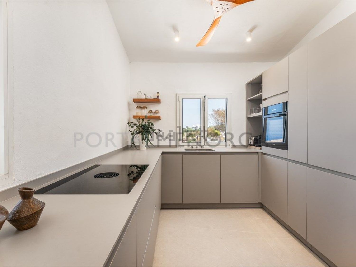 Chalet com acesso direto à praia em Ciutadella — Cozinha