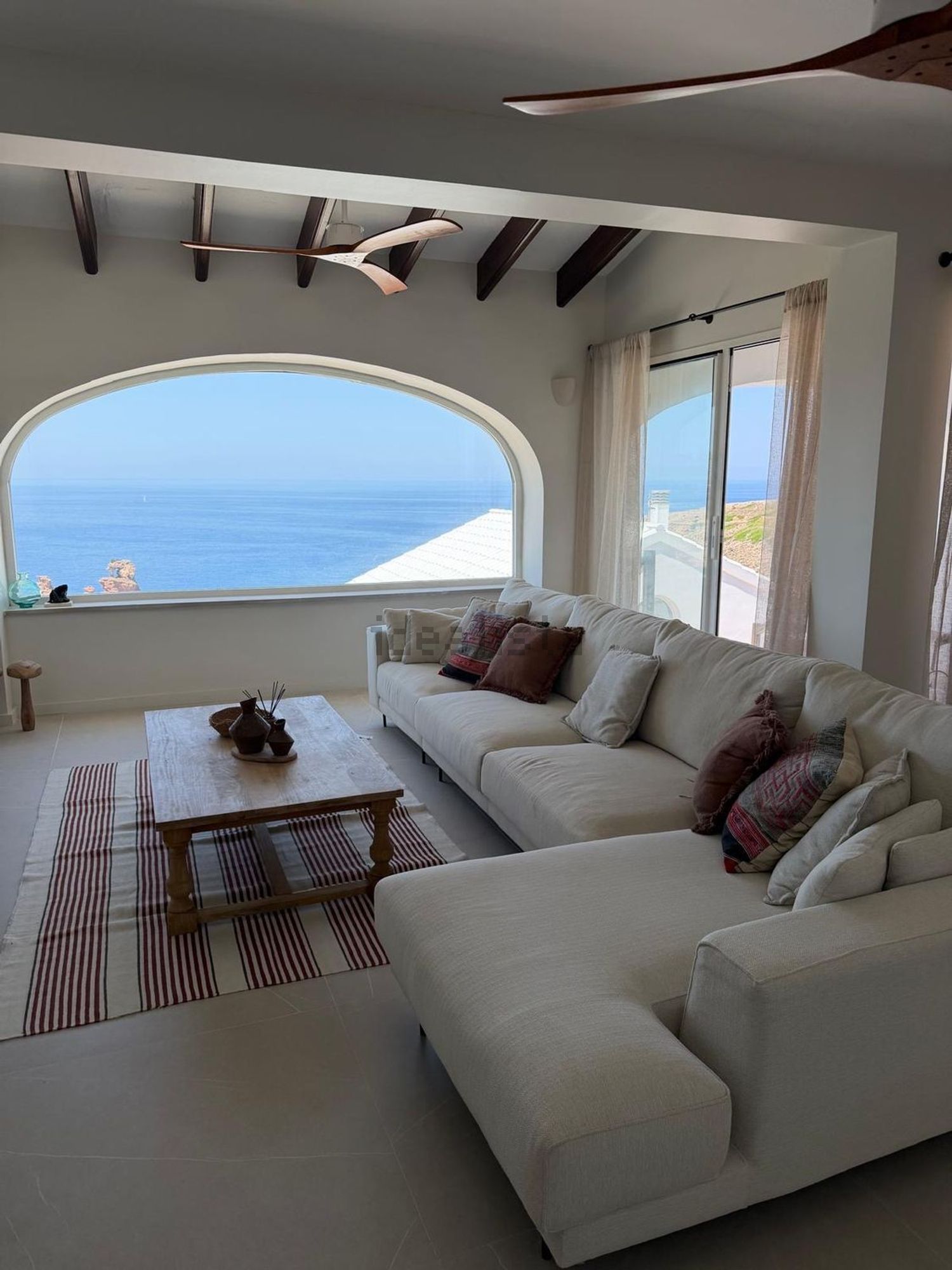 Chalet com acesso direto à praia em Ciutadella — Sala