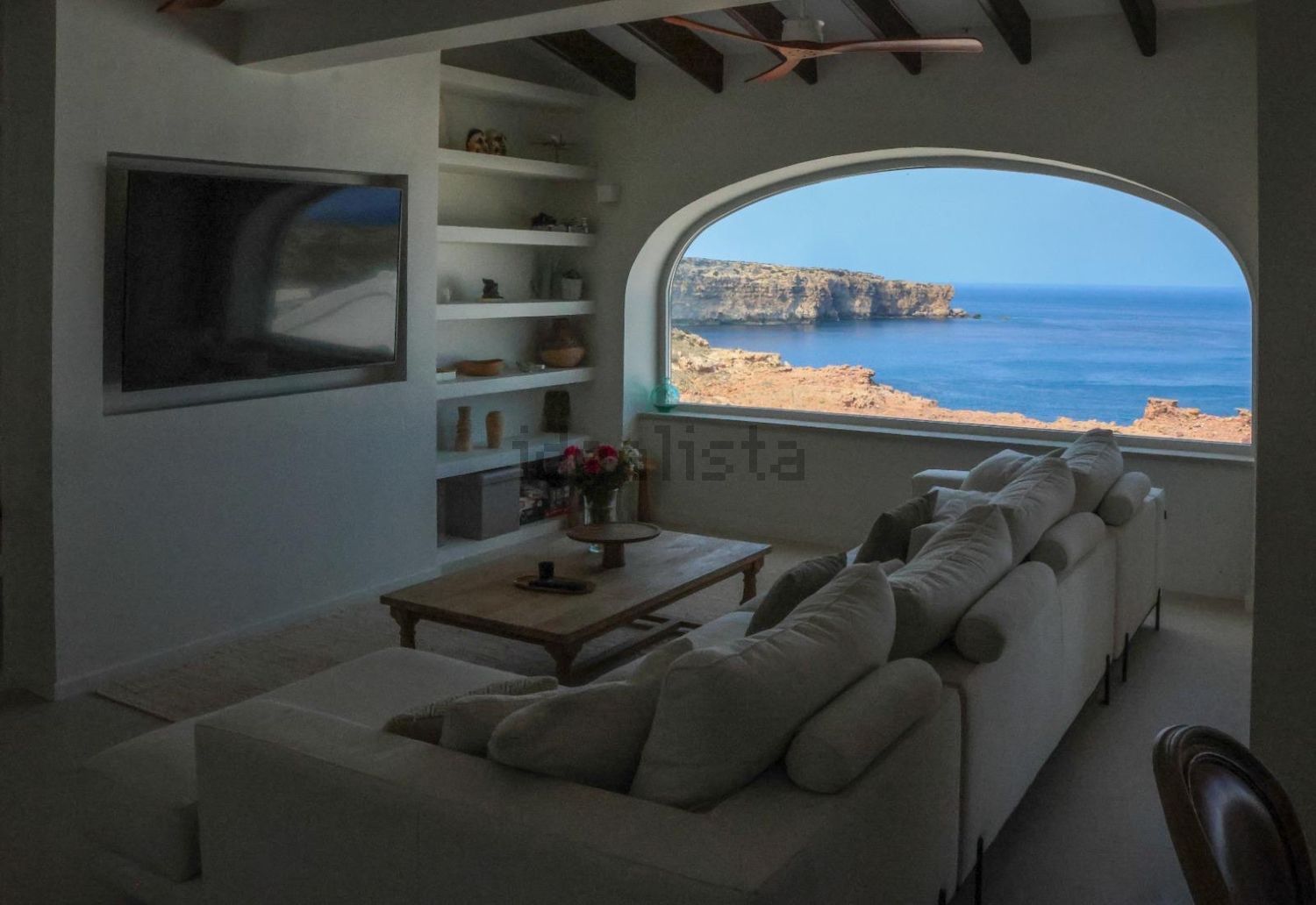 Chalet com acesso direto à praia em Ciutadella — Sala