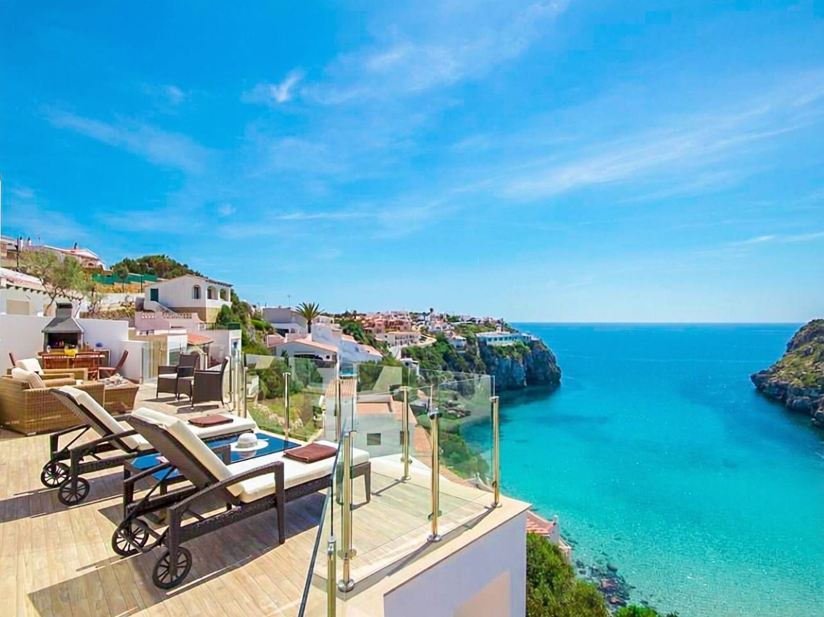 Chalet with direct beach access in Mallorca, Balears (Illes)