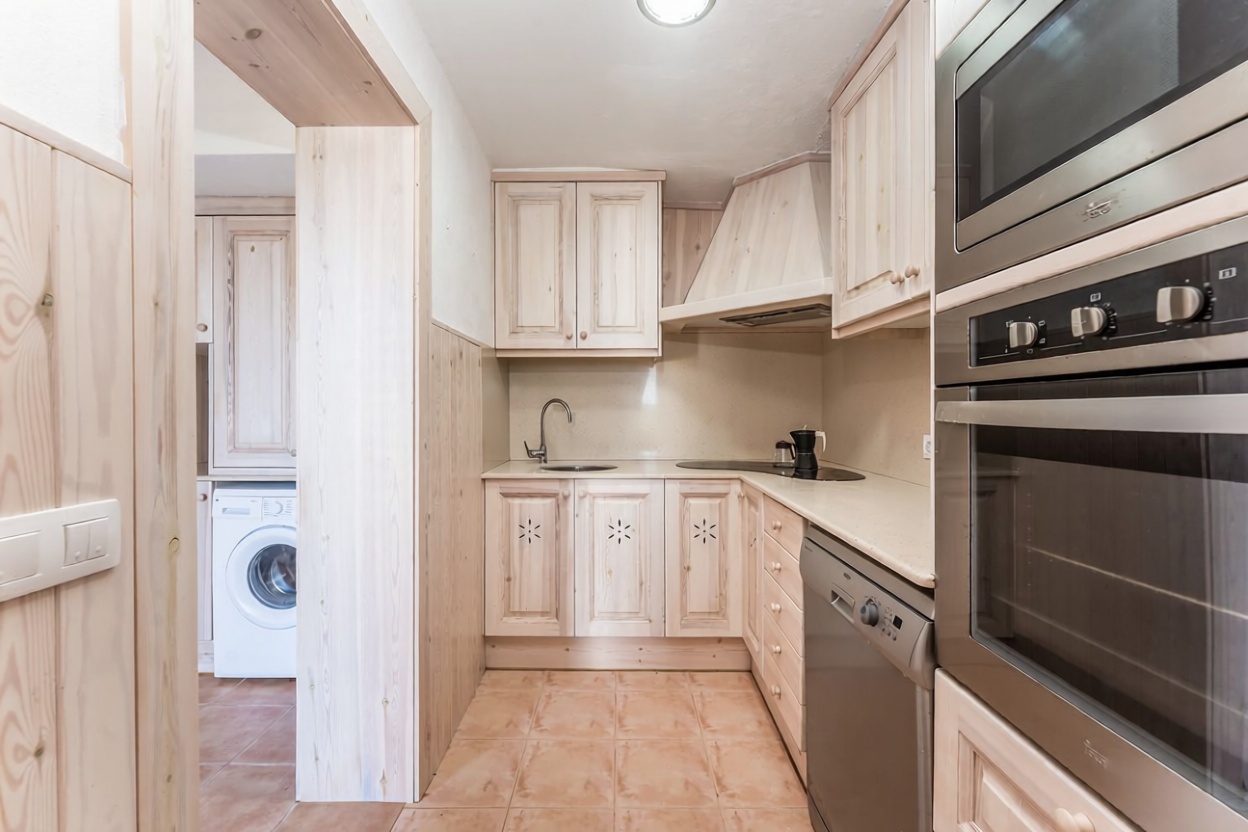 Chalet with direct beach access in Ciutadella — Kitchen