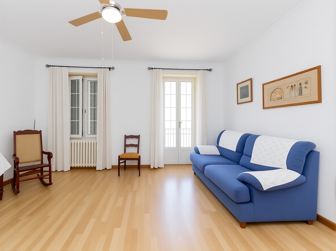 Chalet with direct beach access in Mallorca, Balears (Illes) — Living room