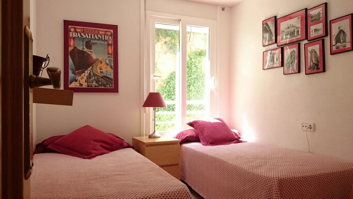 Beachfront duplex in Maó/Mahón — Bedroom