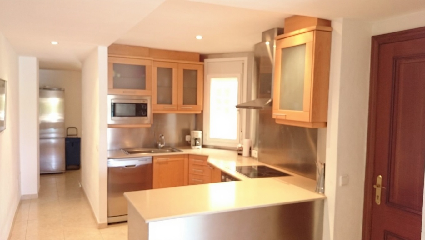 Beachfront duplex in Maó/Mahón — Kitchen