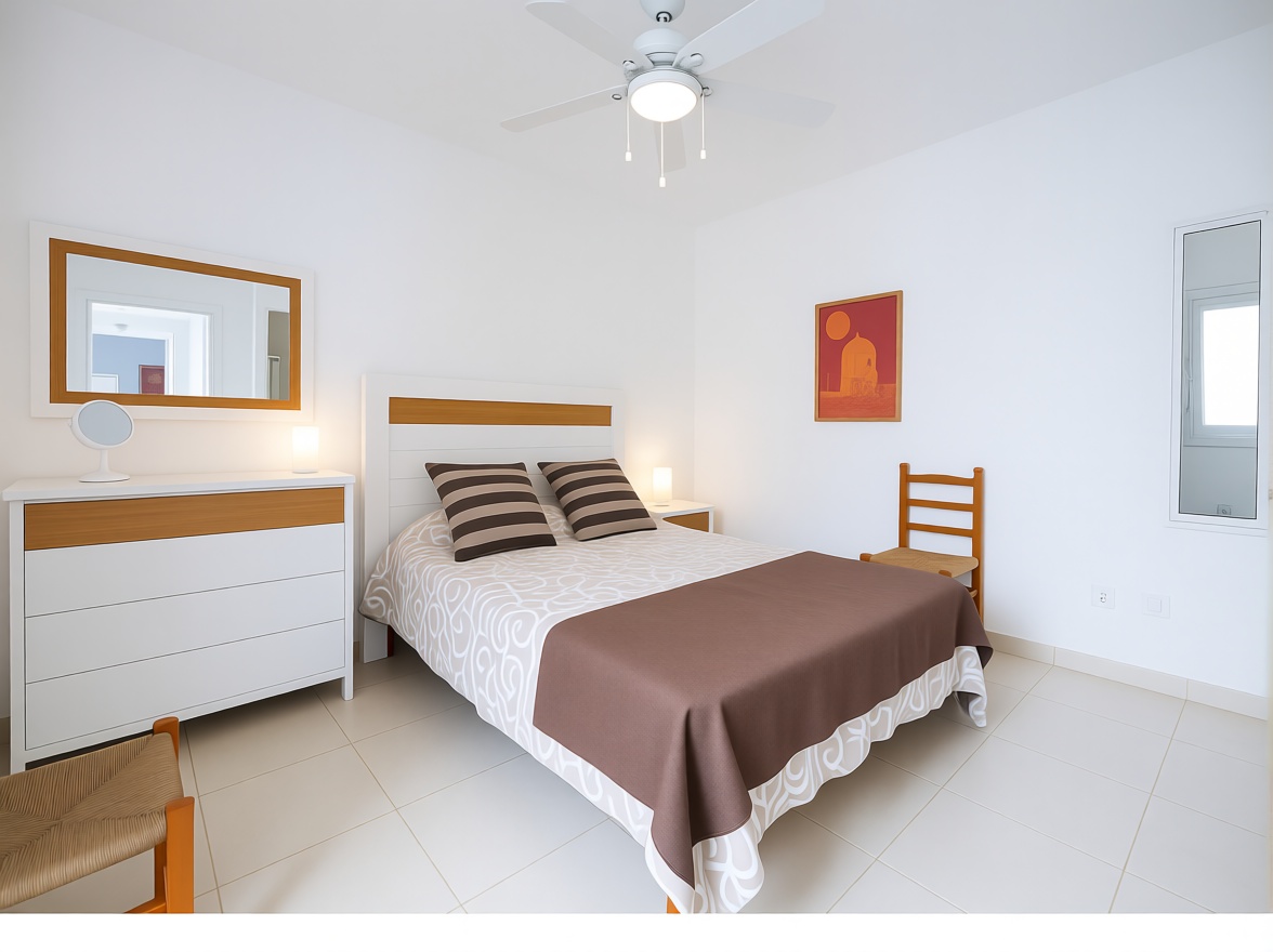 Chalet with direct beach access in Es Mercadal — Bedroom