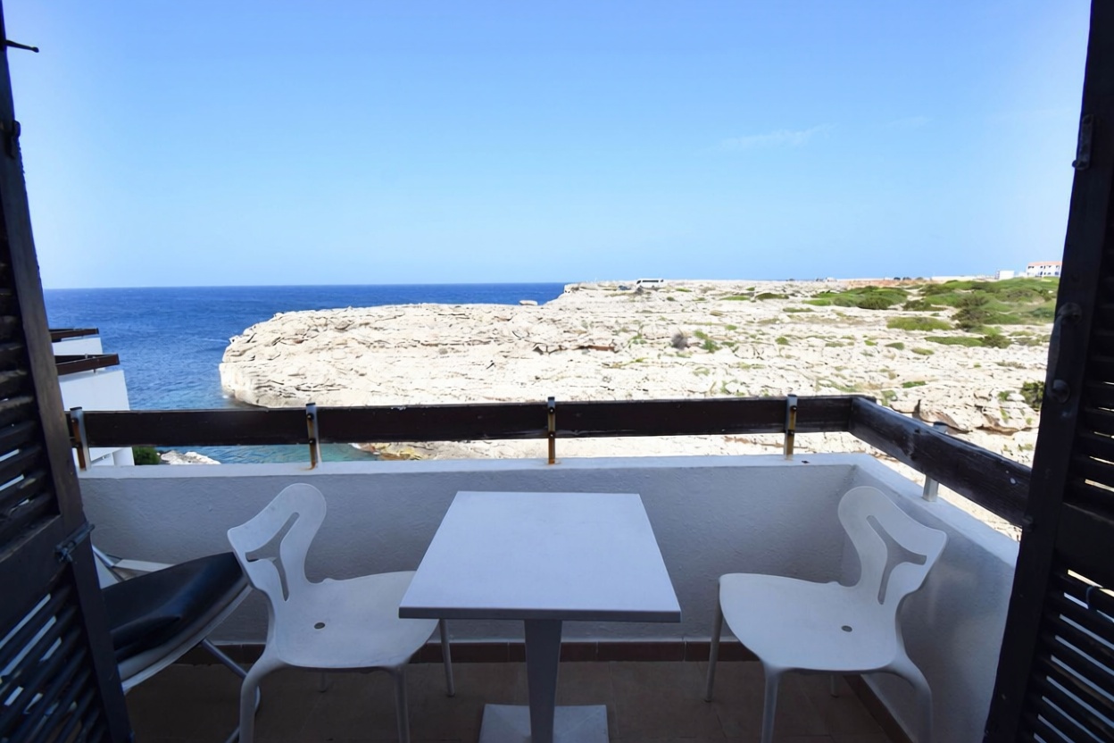 Beachfront flat in Blanes