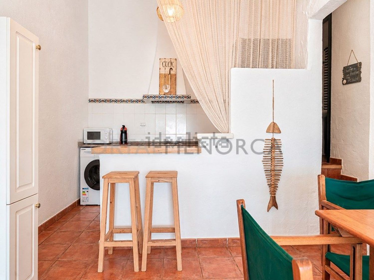 Chalet zum Verkauf mit direktem Strandzugang in Sant Lluís