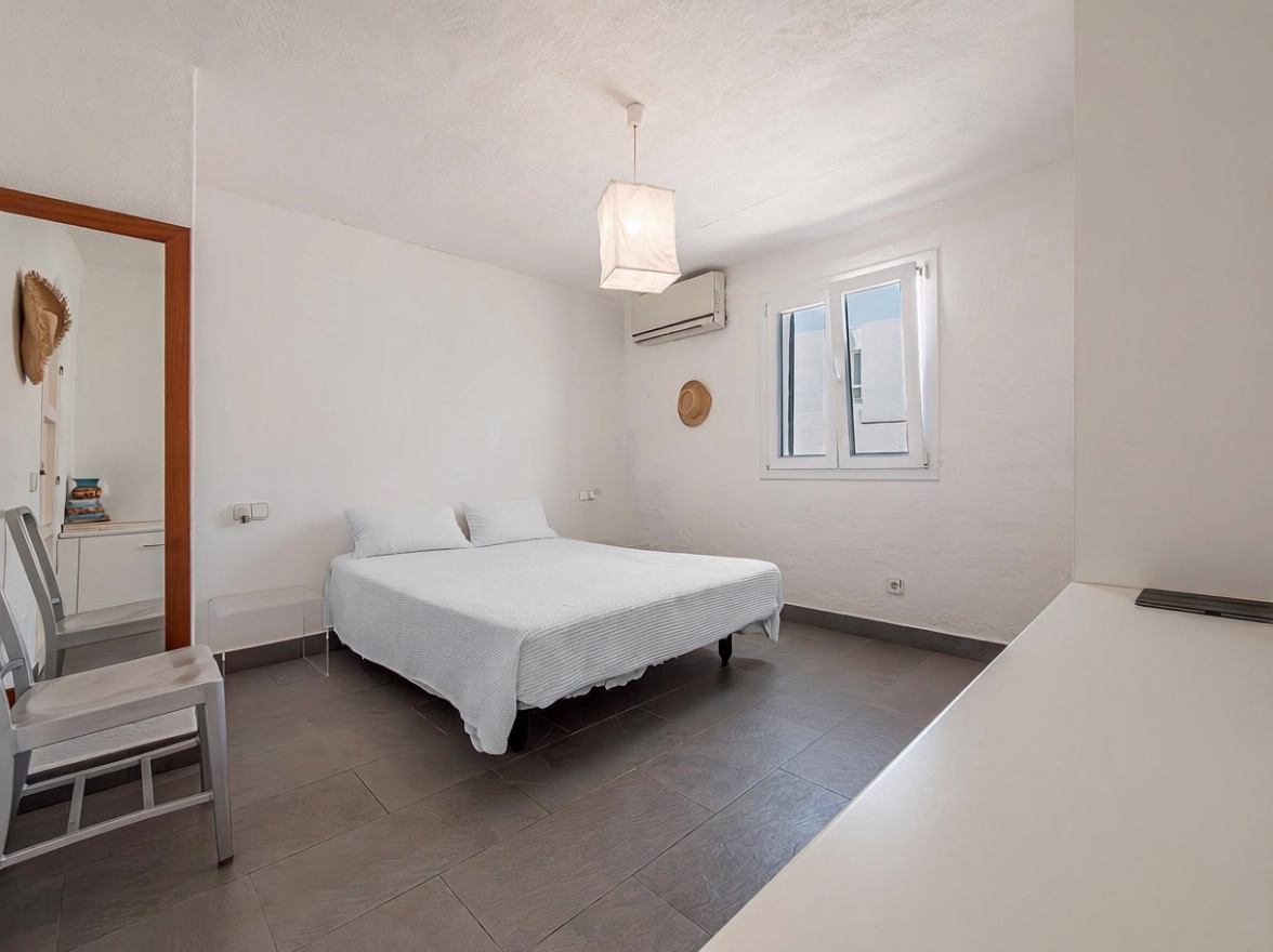 Chalet mit direkter Strandzugang in Maó/Mahón — Schlafzimmer