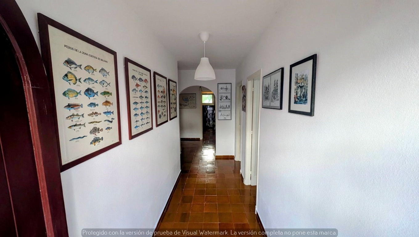 Beachfront flat in Es Mercadal — Bedroom