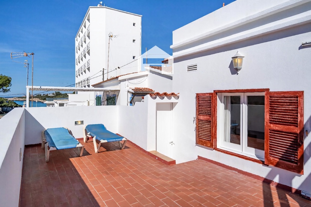 Beachfront flat in Ciutadella
