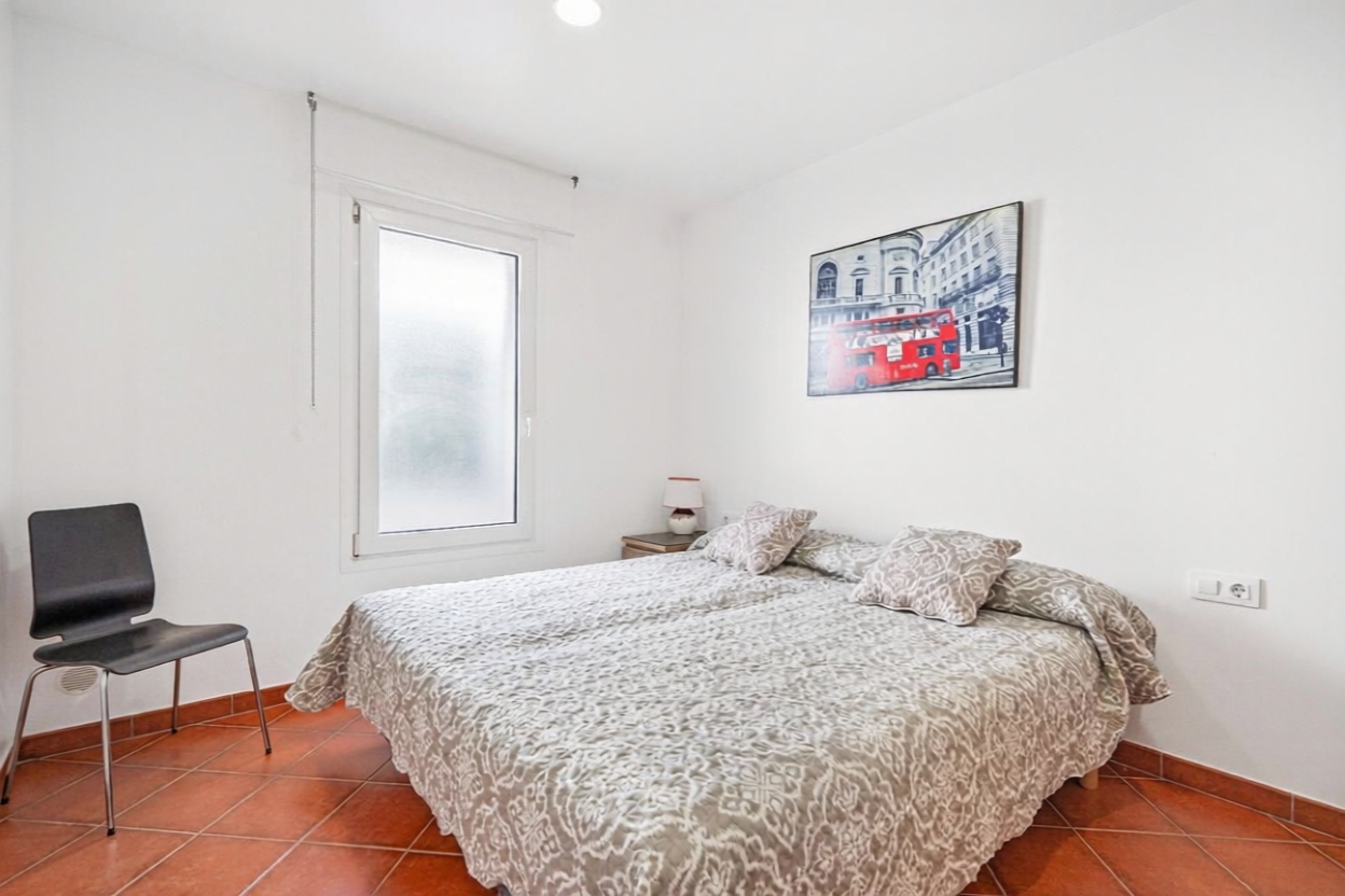 Piso en primera línea de playa en Ciutadella — Dormitorio