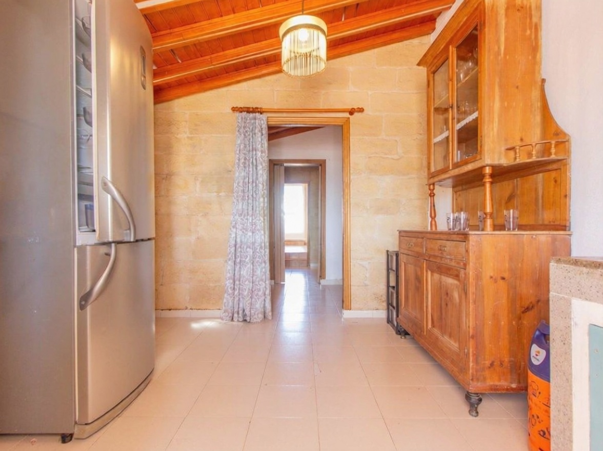 Wohnung in erste Strandlinie in Sant Lluís — Küche