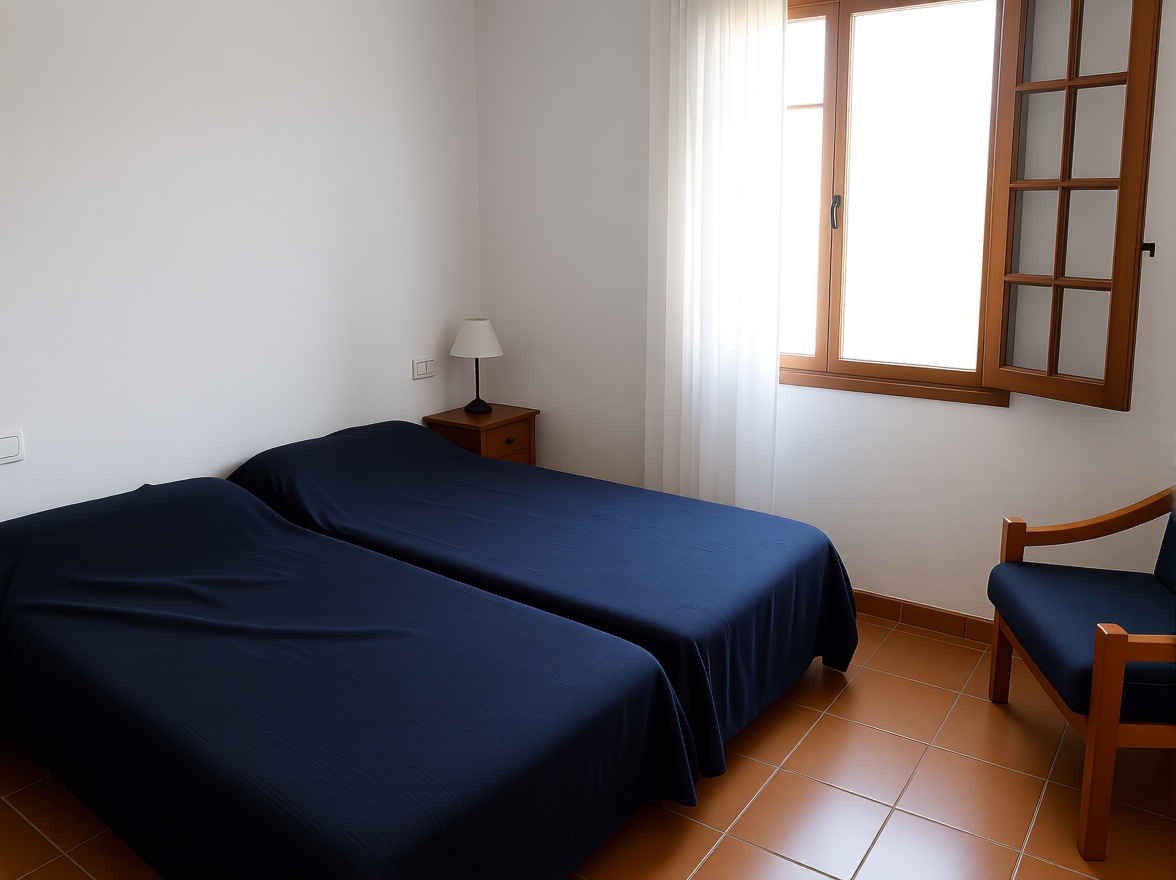 Beachfront flat in Es Mercadal — Bedroom