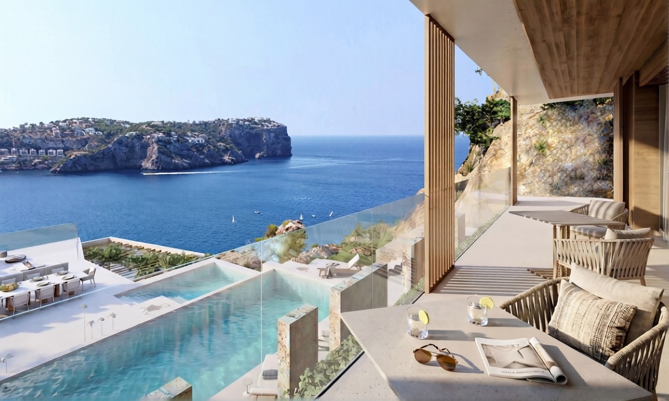 Chalet with direct beach access in Andratx