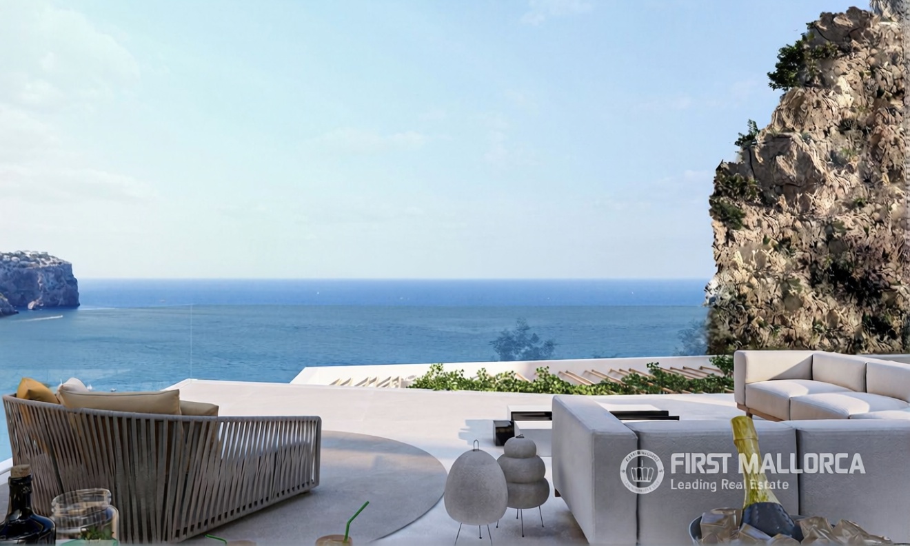 Chalet with direct beach access in Andratx — Sea view
