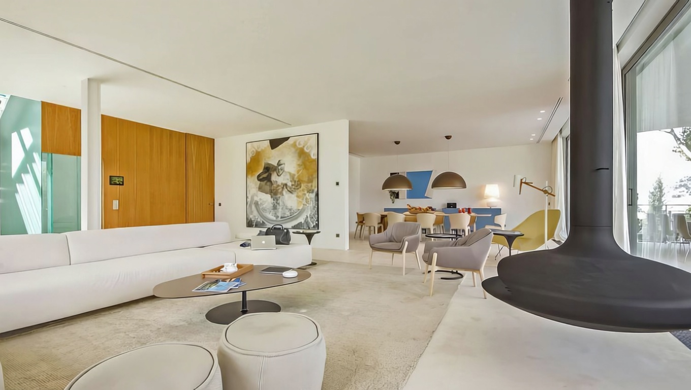 Chalet with direct beach access in Andratx — Living room