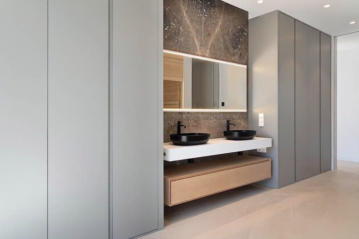 Chalet with direct beach access in Calvià — Bathroom
