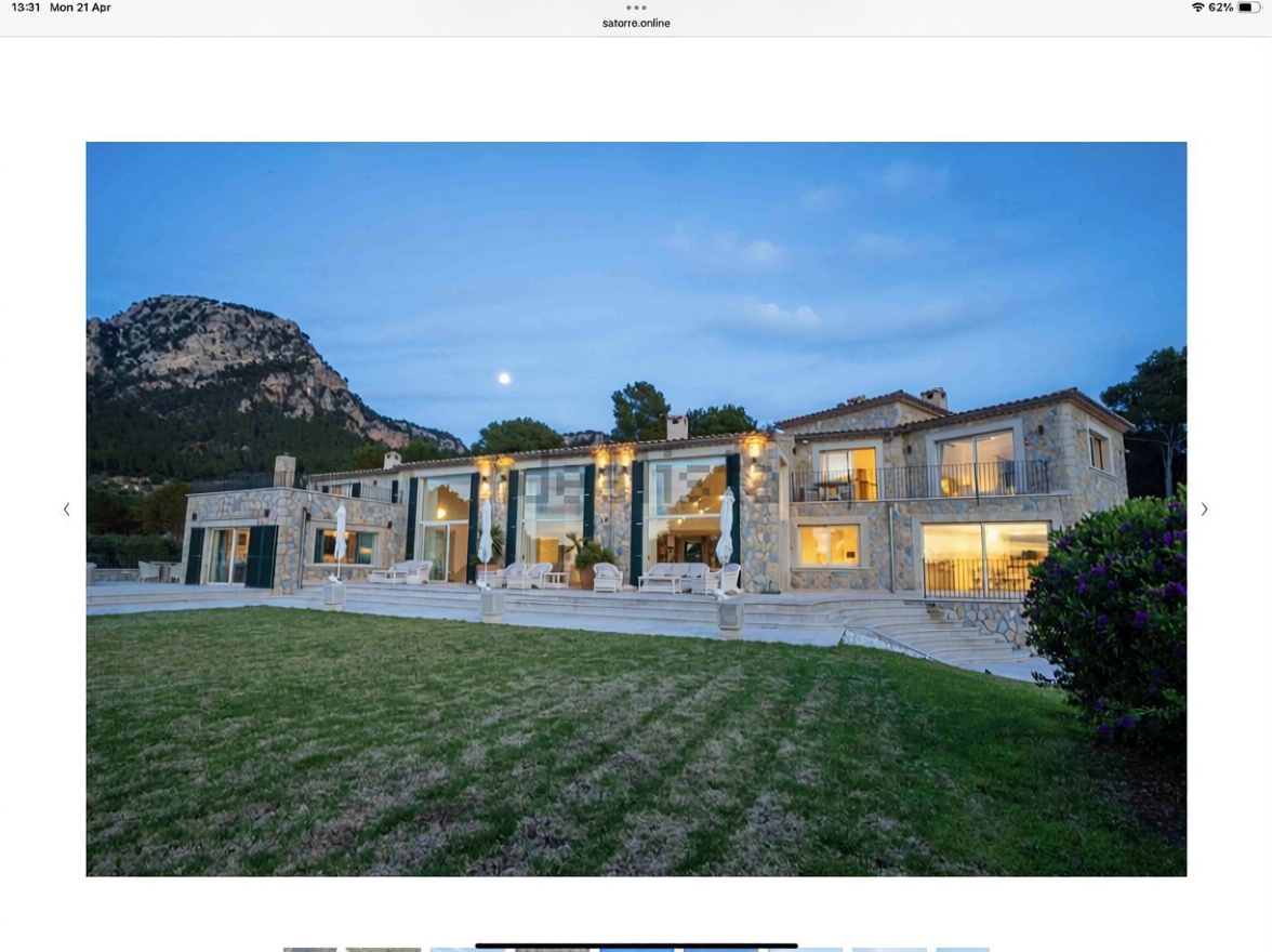 Chalet with direct beach access in Mallorca, Balears (Illes) — Facade