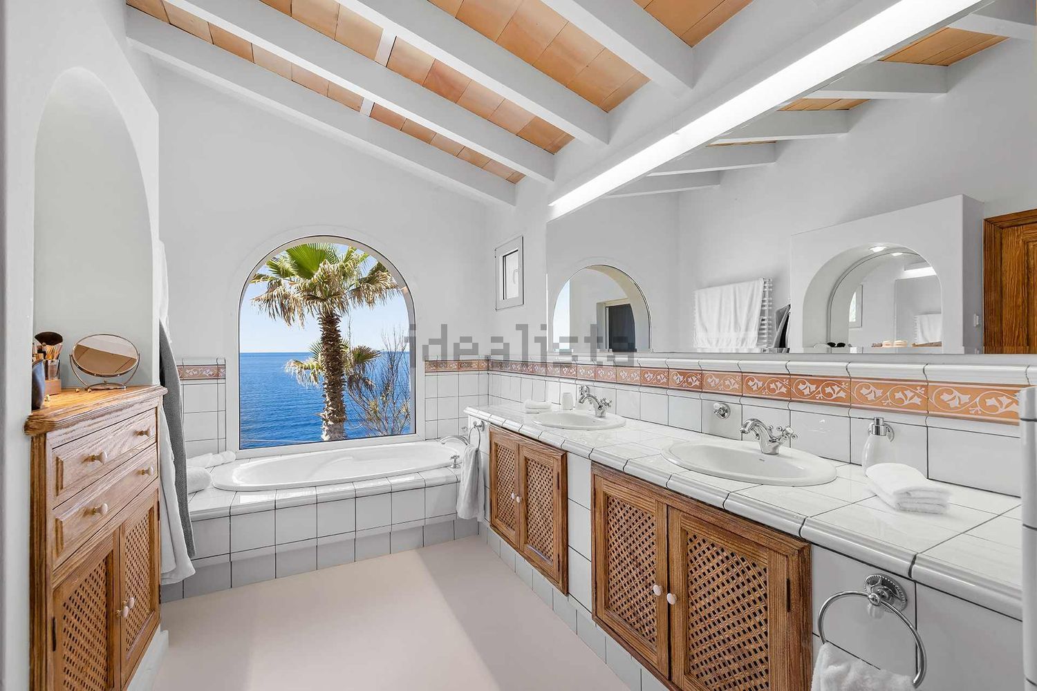 Chalet avec accès direct à la plage à Andratx — Sanitaires