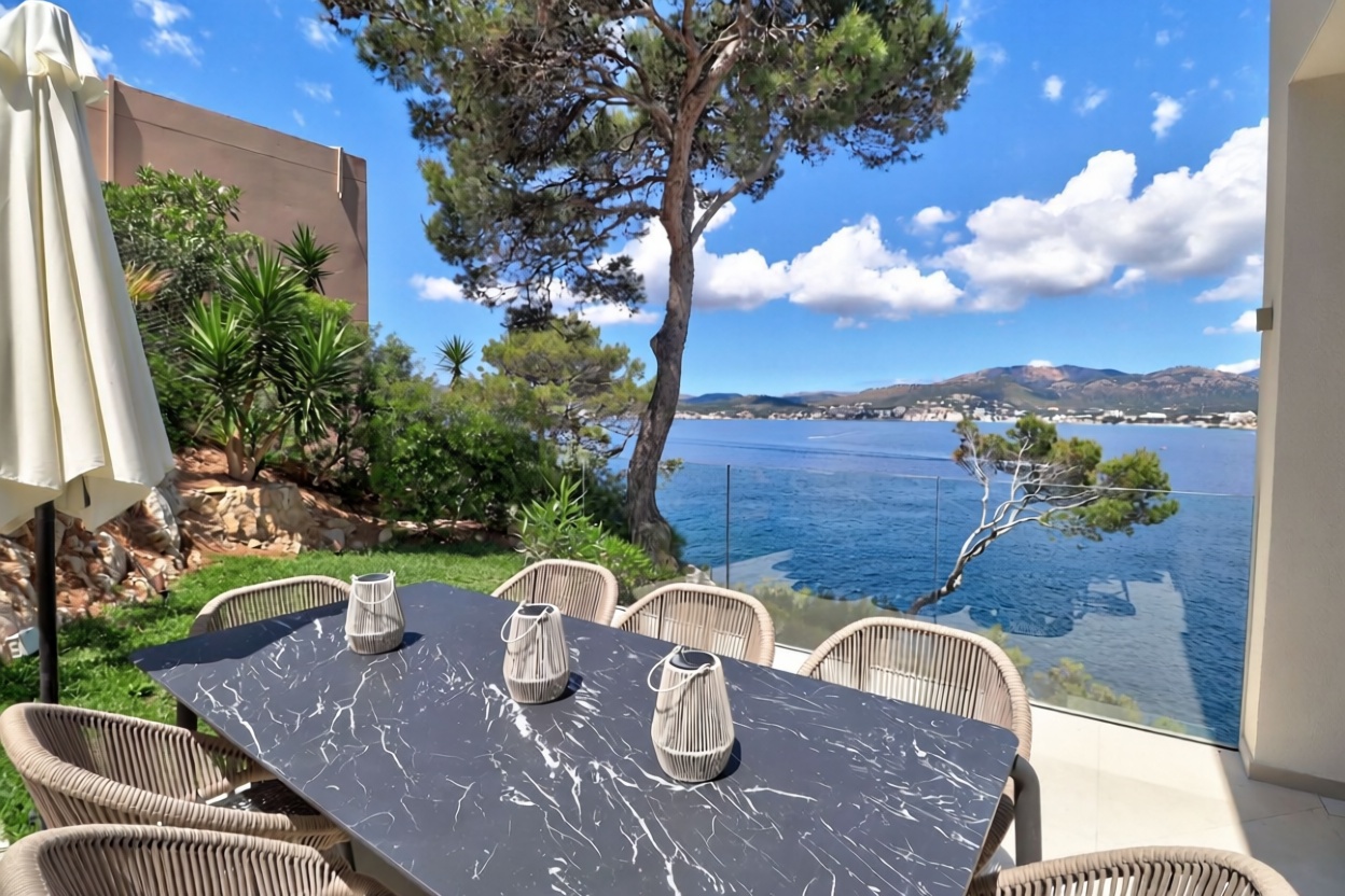 Chalet com acesso direto à praia em Calvià — Terraço mar