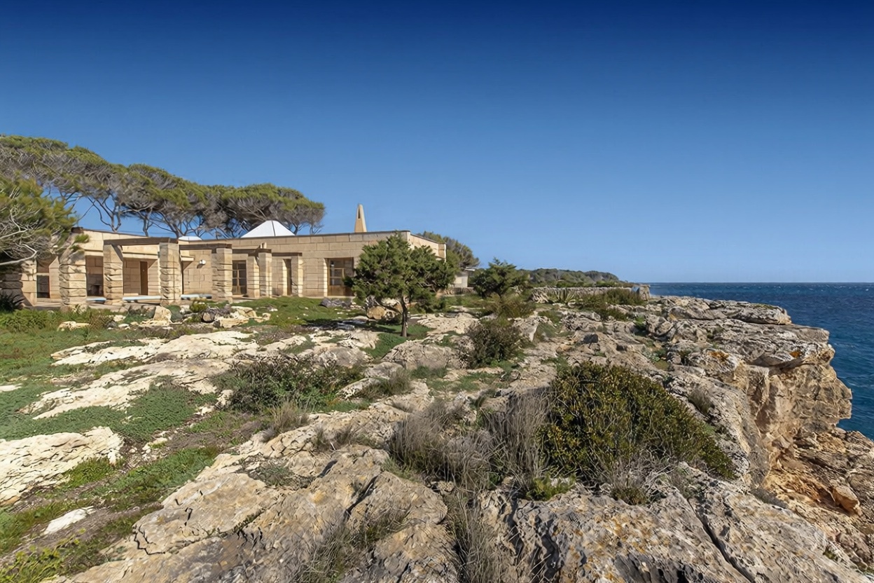 Chalet with direct beach access in Santanyí — Sea view