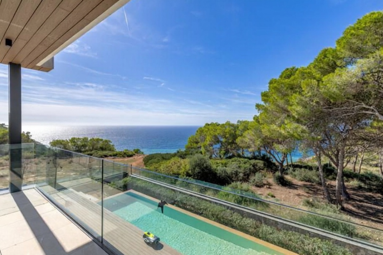 Chalet with direct beach access in Llucmajor