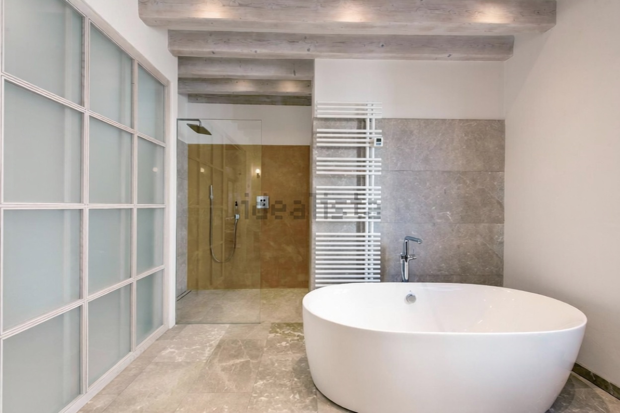 Chalet con acceso directo a playa en Alcúdia — Baño