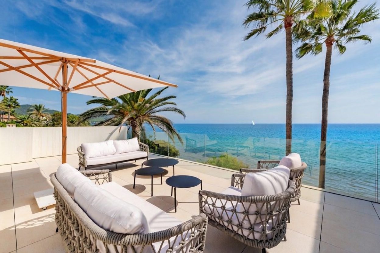 Chalet with direct beach access in Mallorca, Balears (Illes)