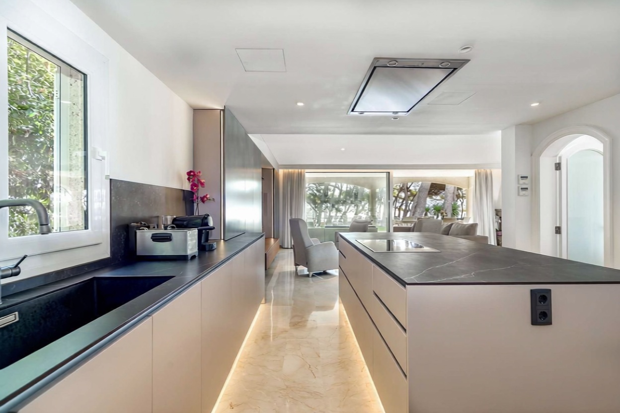 Chalet mit direkter Strandzugang in Alcúdia — Küche