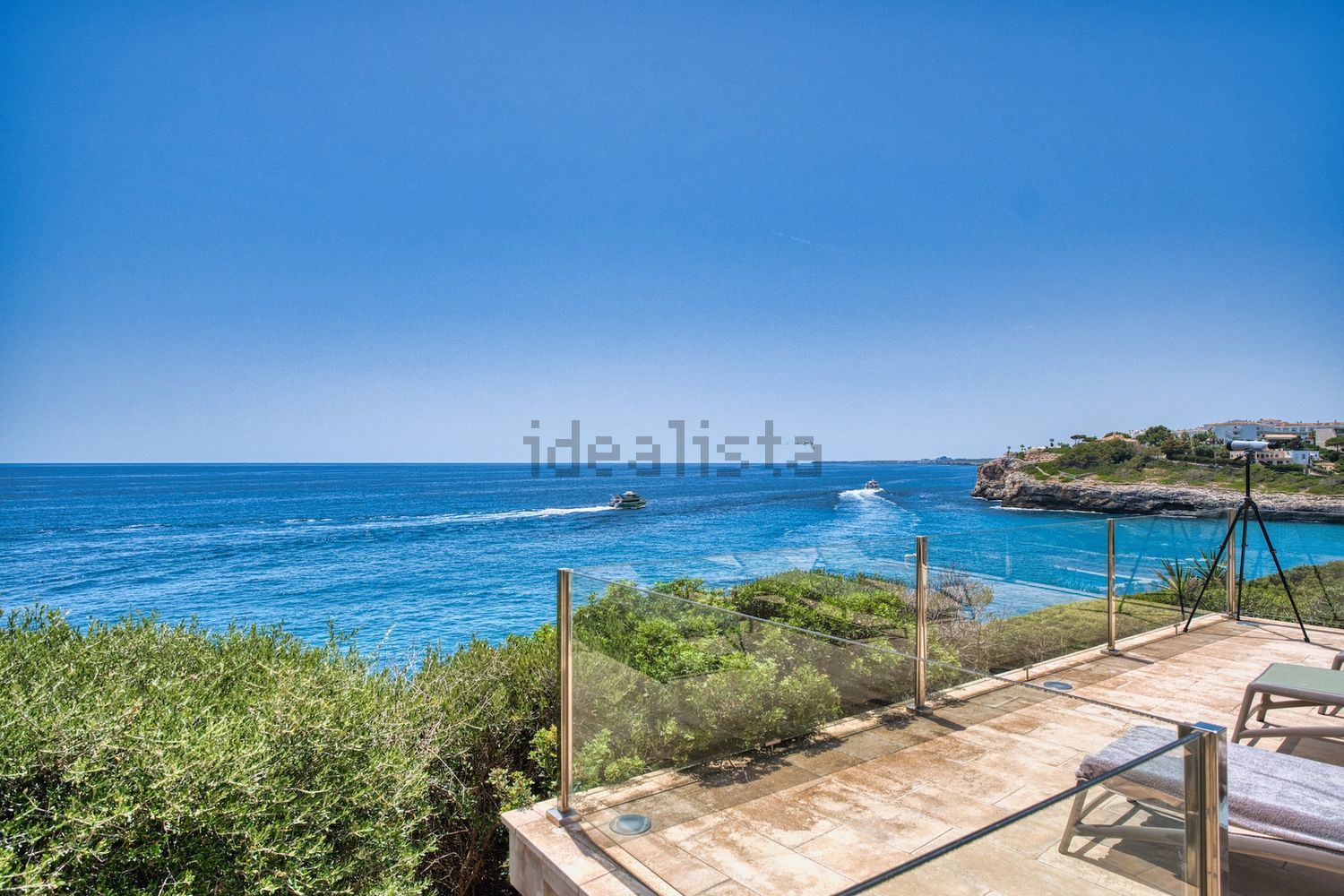 Chalet with direct beach access in Manacor — Sea view