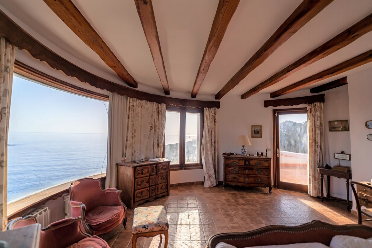Chalet with direct beach access in Santanyí — Bedroom