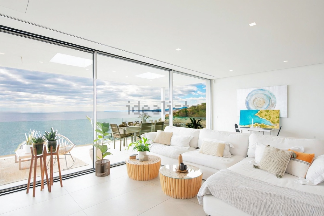 Chalet mit direkter Strandzugang in Manacor — Wohnzimmer
