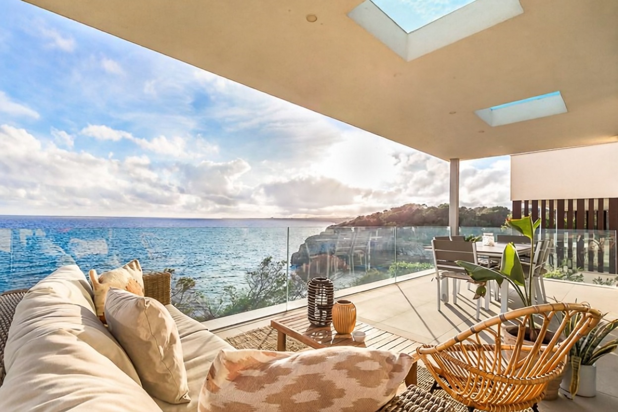 Chalet avec accès direct à la plage à Manacor — Terrasse mer