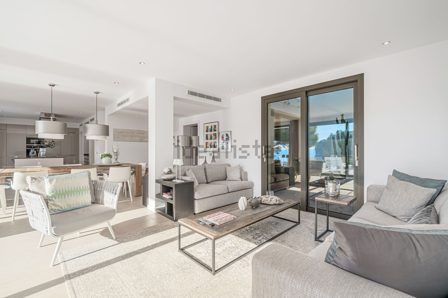Chalet com acesso direto à praia em Andratx — Sala