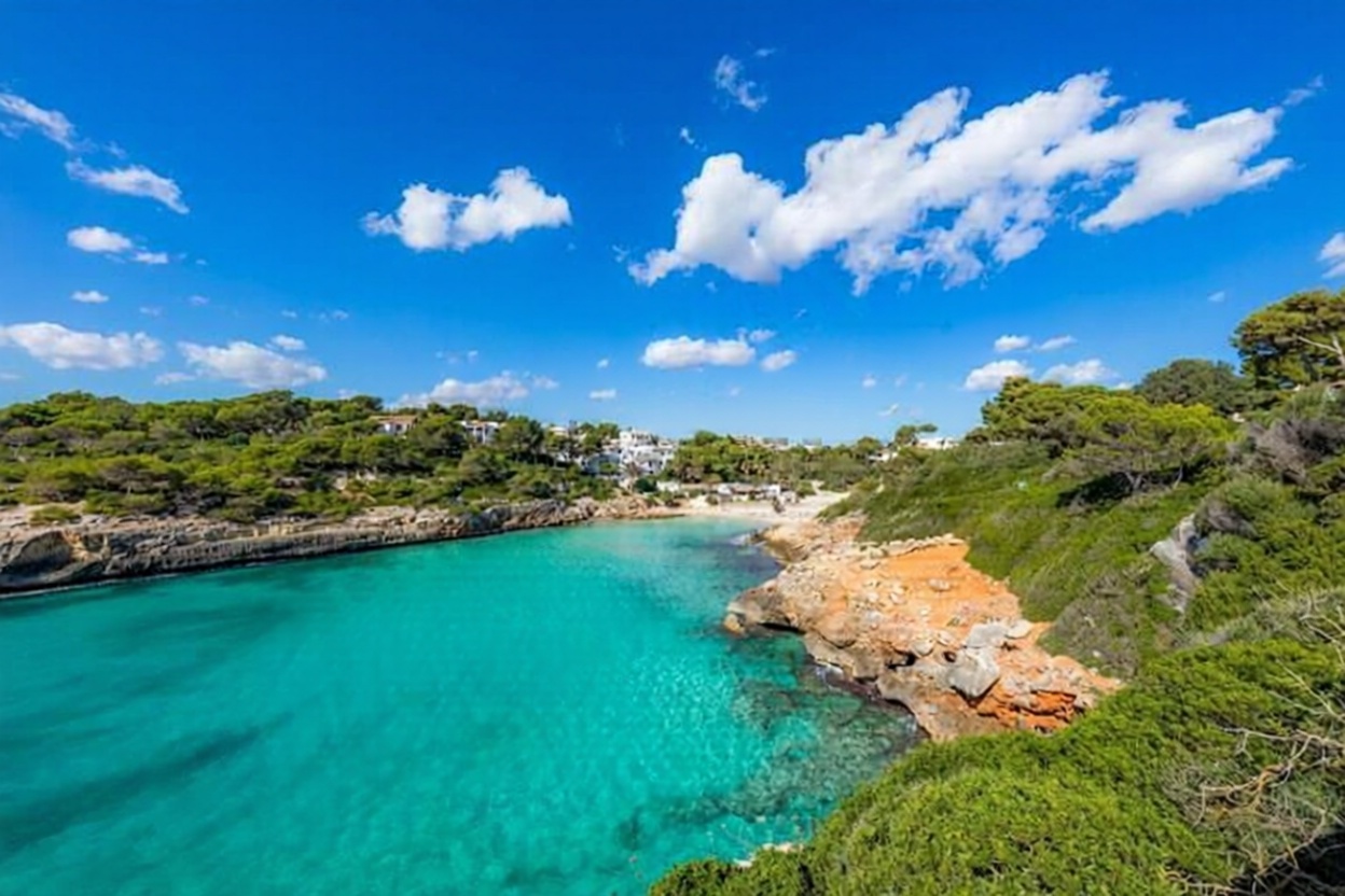 Chalet with direct beach access in Manacor — Sea view