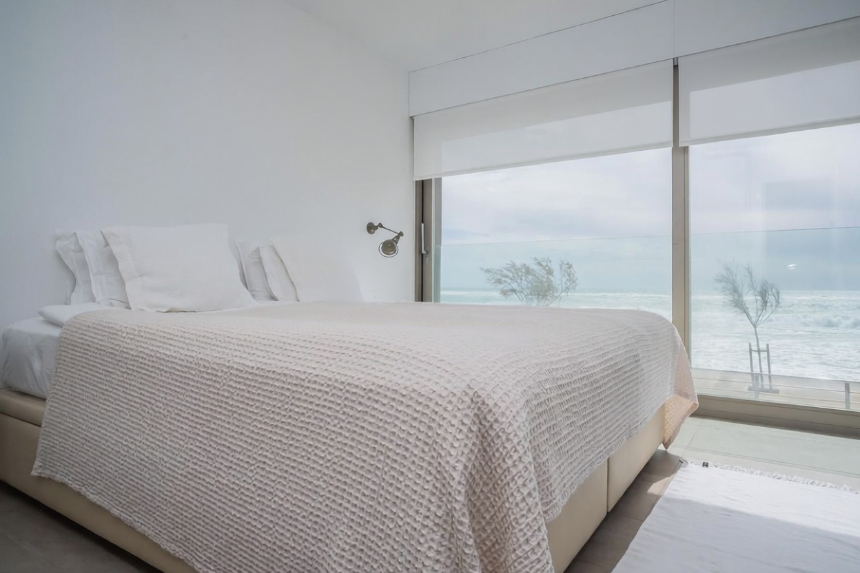 Chalet com acesso direto à praia em Palma de Mallorca — Quarto