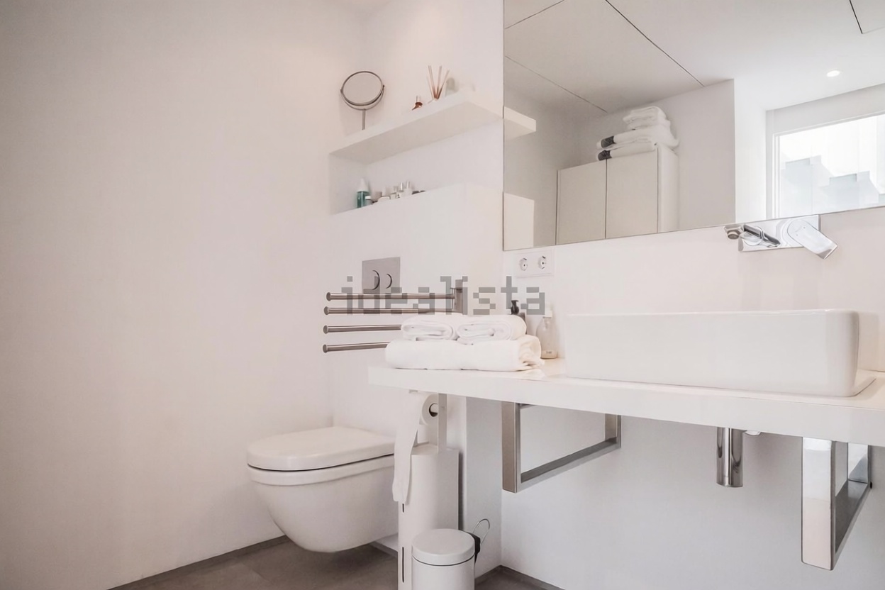 Chalet com acesso direto à praia em Palma de Mallorca — Casa banho