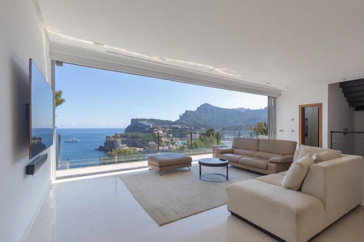 Chalet com acesso direto à praia em Soller — Sala